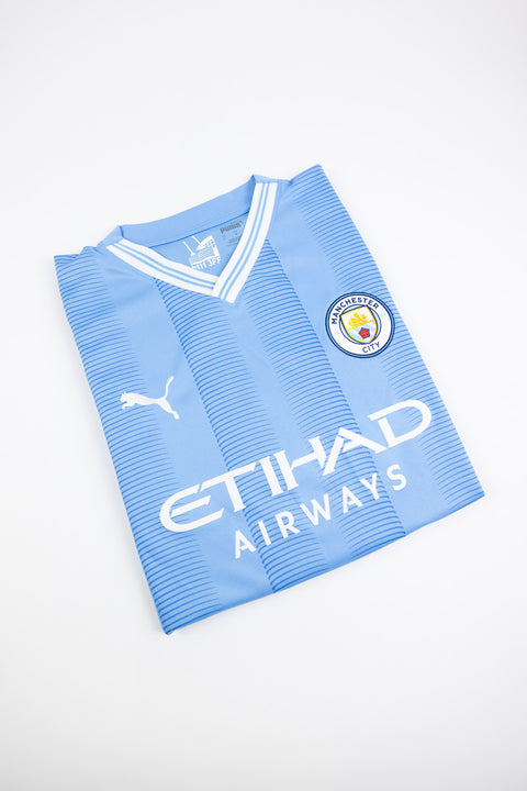 Manchester City 2023-24 football shirt made by Puma size Large