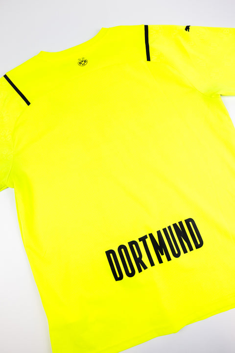 BVB Dortmund 2021-22 football shirt made by Puma size XL