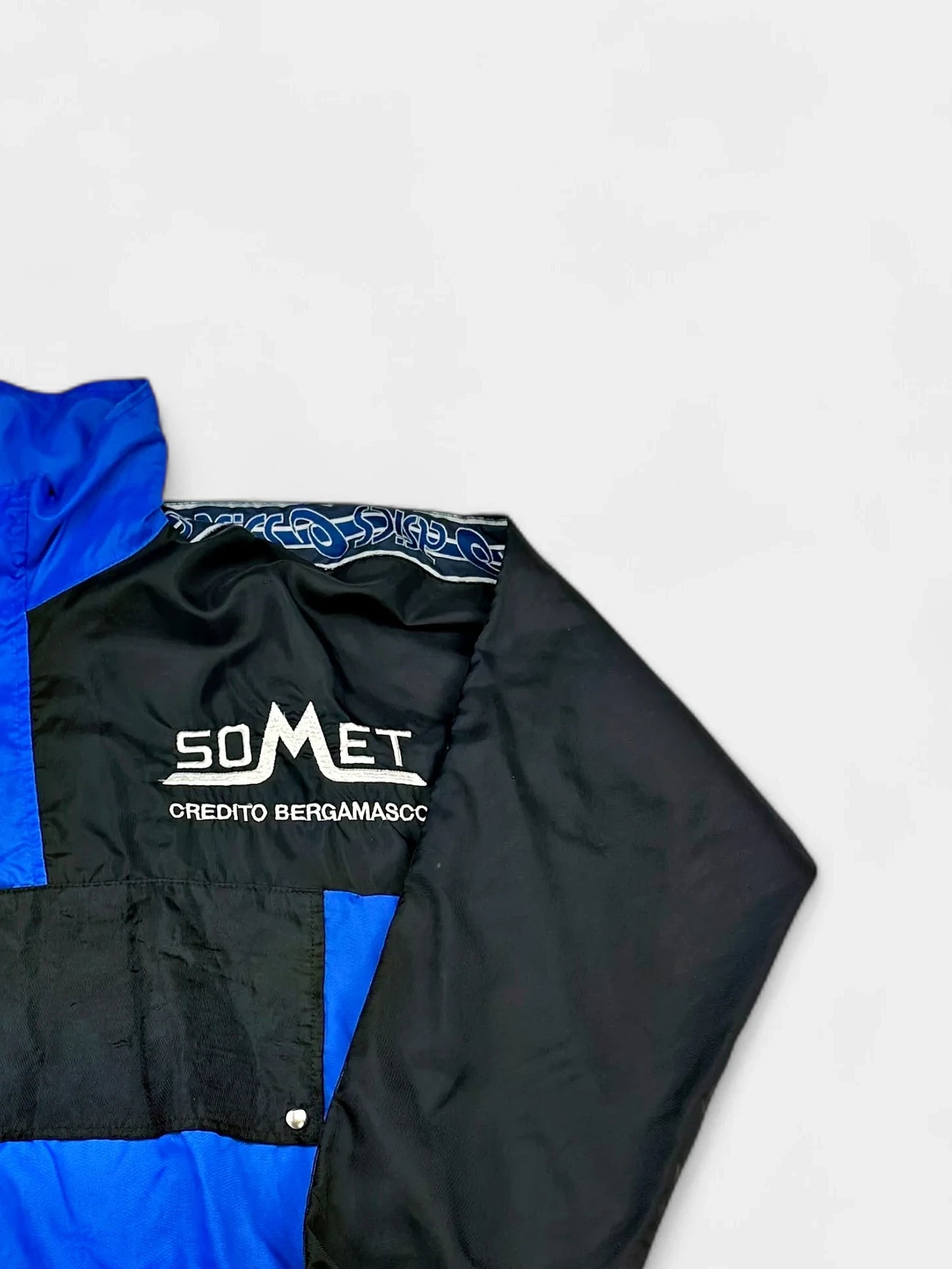 Atalanta 1996-98 Windbreaker made by Asics size Large