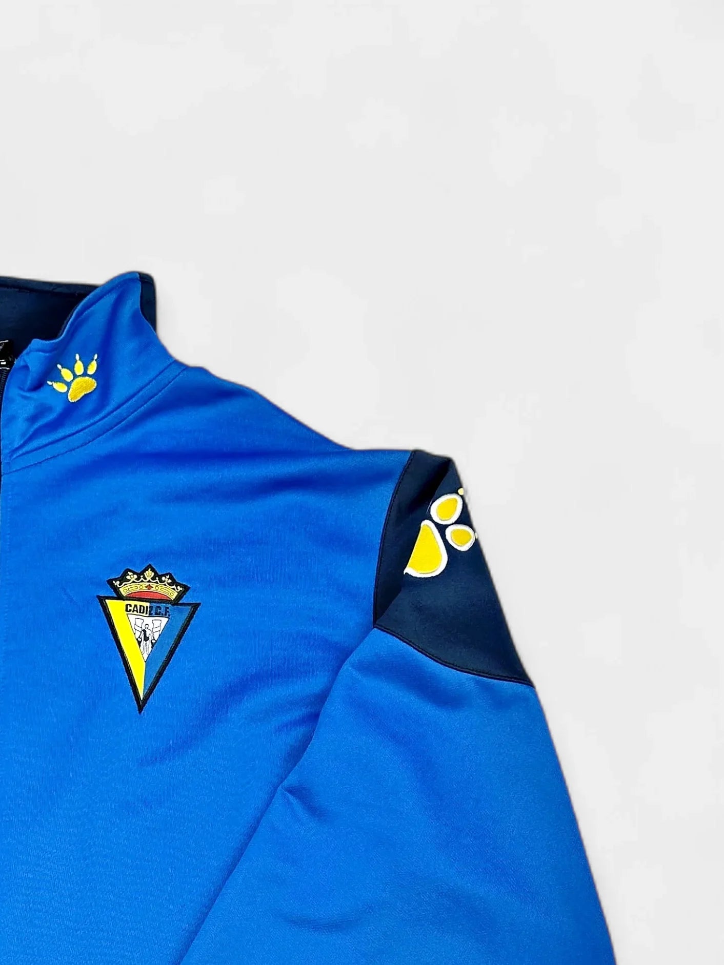 Cádiz CF 2006-07 Track Jacket made by Kelme size Large