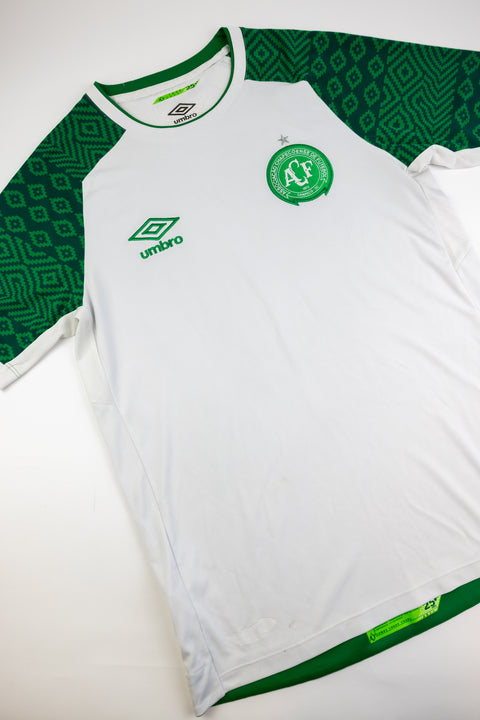 Chapecoense 2021 Football Shirt made by Umbro size Medium
