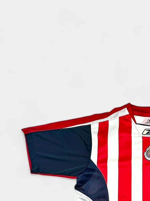 Chivas Guadalajara 2005-2006 Football Shirt made by Reebok size Large.