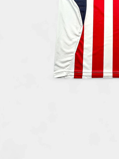 Chivas Guadalajara 2005-2006 Football Shirt made by Reebok size Large.