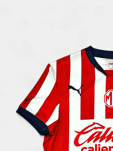 Chivas Guadalajara 2024-2025 Football Shirt made by Puma size Medium