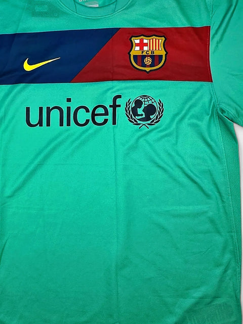 FC Barcelona 2010-11 Football Shirt made by Nike size large