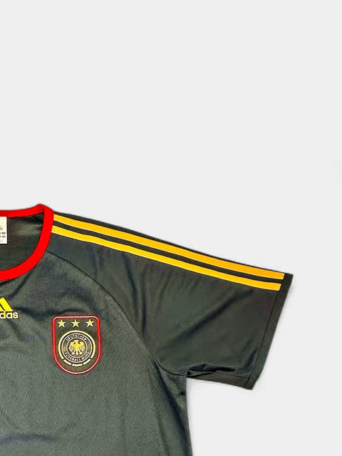 Germany 2020-2021 Football Shirt made by Adidas size large