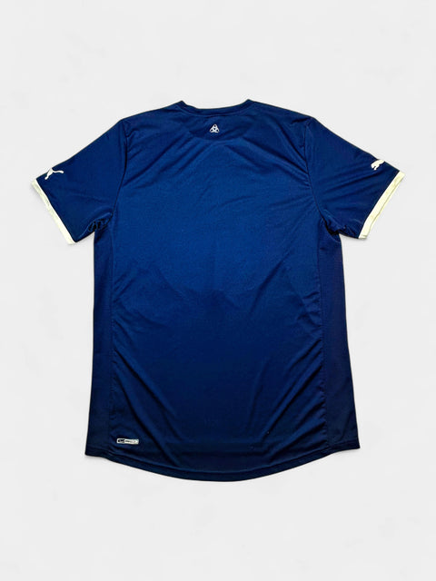 Girondins de Bordeaux 2011-2012 Football Shirt made by Puma size XL.