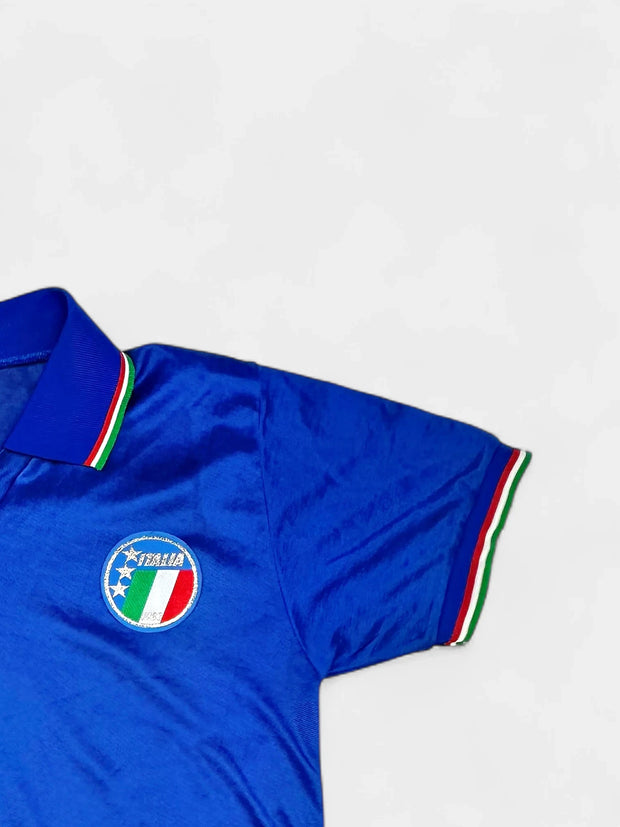 Italy 1986-90 Football Shirt made by Diadora size Small
