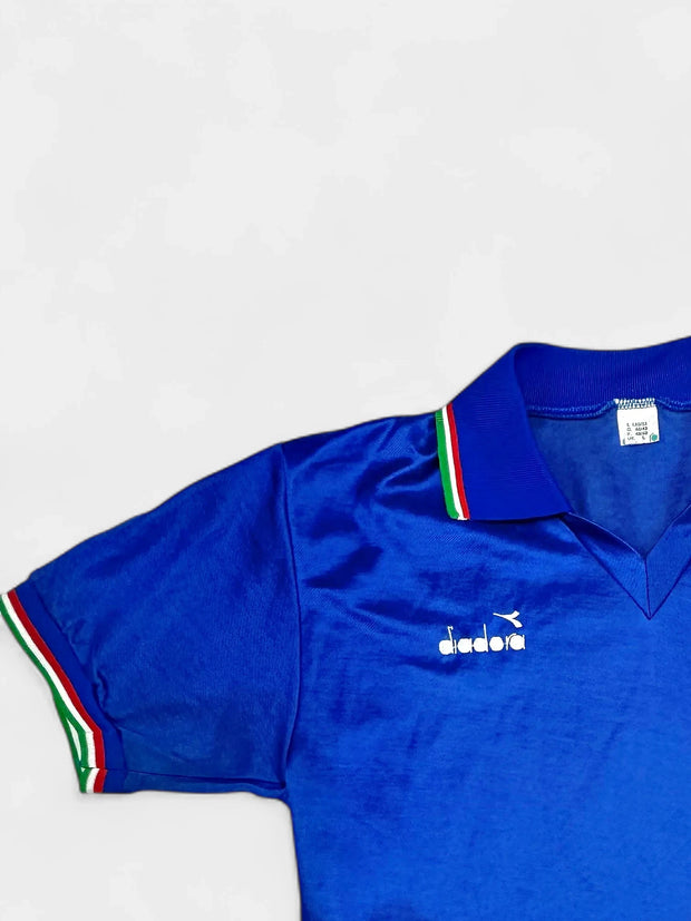 Italy 1986-90 Football Shirt made by Diadora size Small