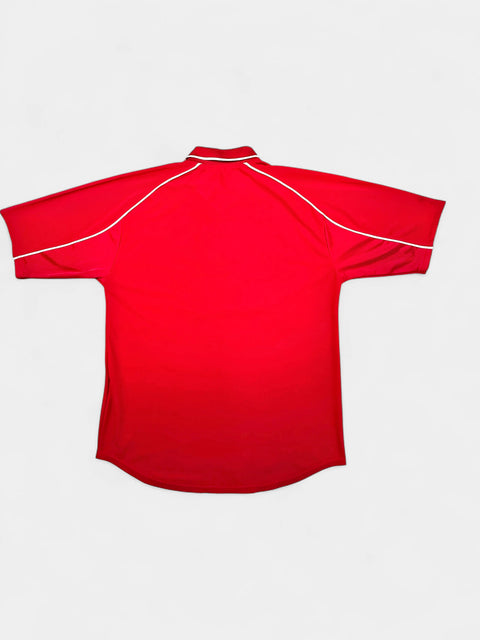 Liverpool 2000-2002 Football Shirt made by Reebok size Large.