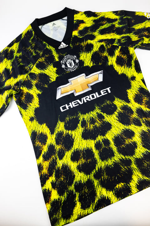 Manchester United 2018-19 Football Shirt made by Adidas size XL