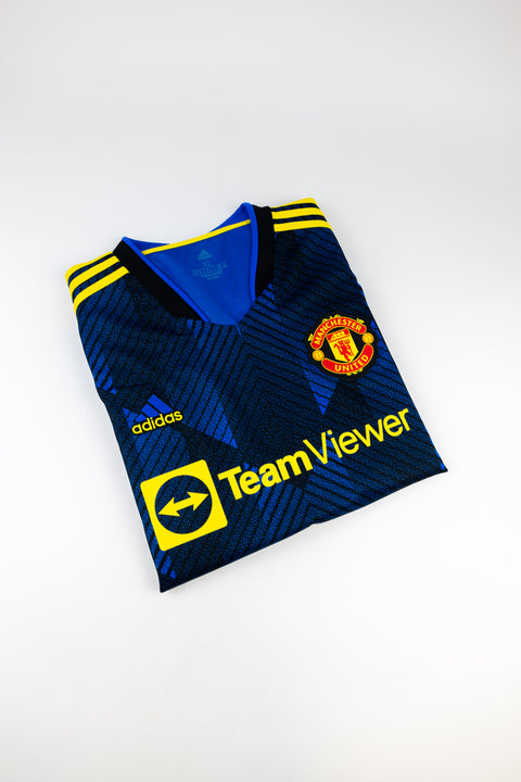 Manchester United 2021-22 Football Shirt made by Adidas size XL