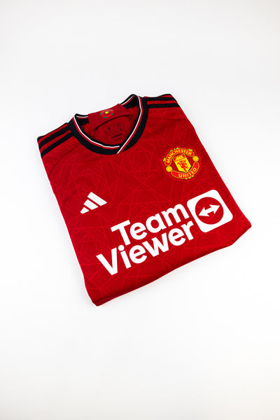 Manchester United 2023-24 Football Shirt made by Adidas size medium