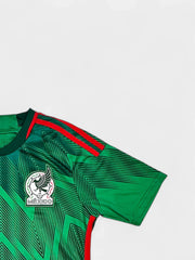 Mexico 2022 Football Shirt made by Adidas size small