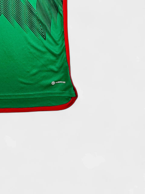Mexico 2022 Football Shirt made by Adidas size small
