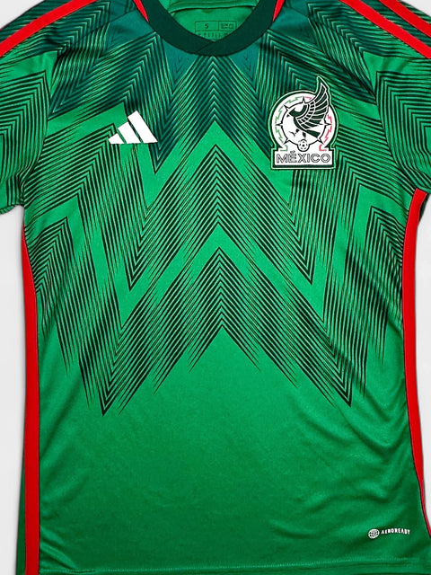 Mexico 2022 Football Shirt made by Adidas size small