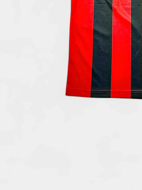 OGC Nice 2009-10 Football Shirt made by Lotto size Large.