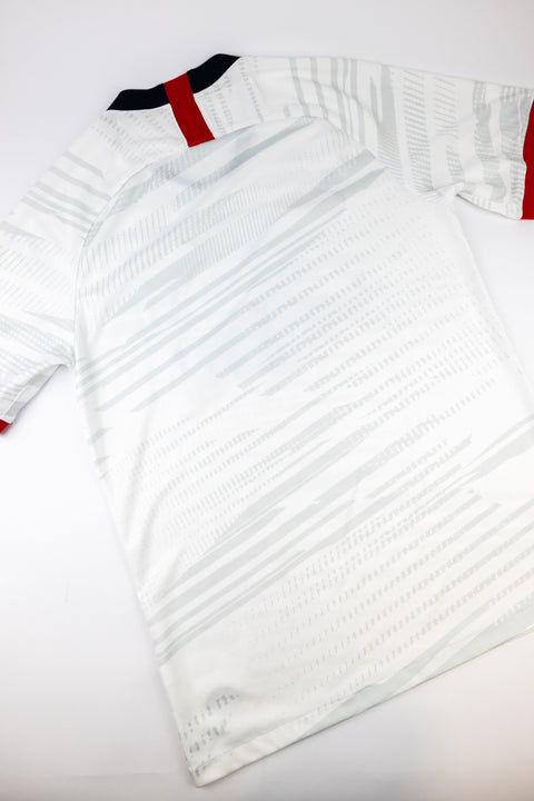 RB Leipzig 2019-20 Football Shirt made by Nike size medium