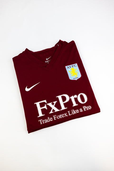 Aston Villa 2010-11 football shirt made by Nike size Large