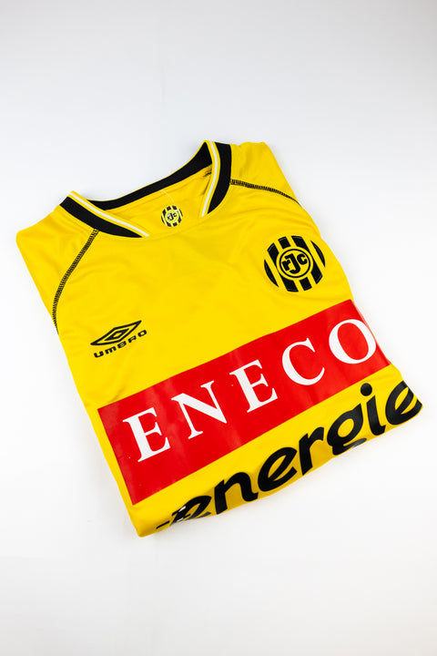 Roda JC 2003-04 Football Shirt made by Umbro size Medium.