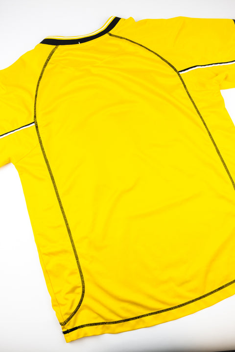 Roda JC 2003-04 Football Shirt made by Umbro size Medium.
