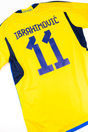 Sweden 2022-23 Football Shirt Made by Adidas Size Large