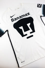 Pumas UNAM 2015-16 Football shirt made by Nike size Small