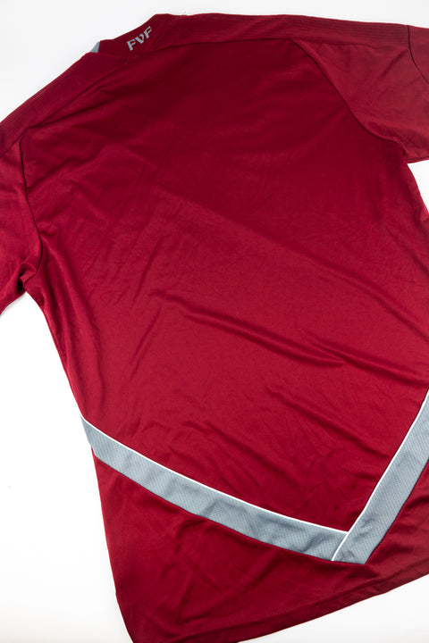 Venezuela 2011-12 Football Shirt Made by Adidas Size Large
